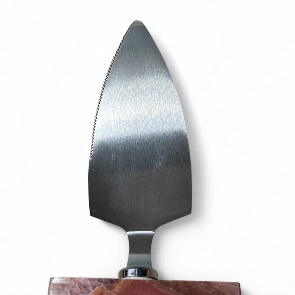 Pie and cake server